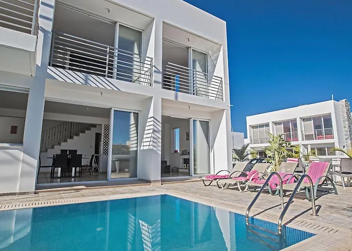 Perle Pe15 By Interhome *