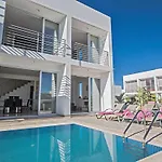 Perle Pe15 By Interhome *