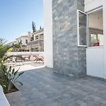 Nyaraló Perle Pe15 By Interhome Protarász